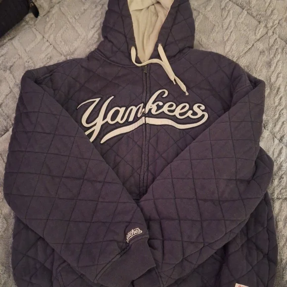 New York Yankees Quilted Jacket - Navy Blue & White Genuine Stitches Gear SZ XL - Picture 1 of 12